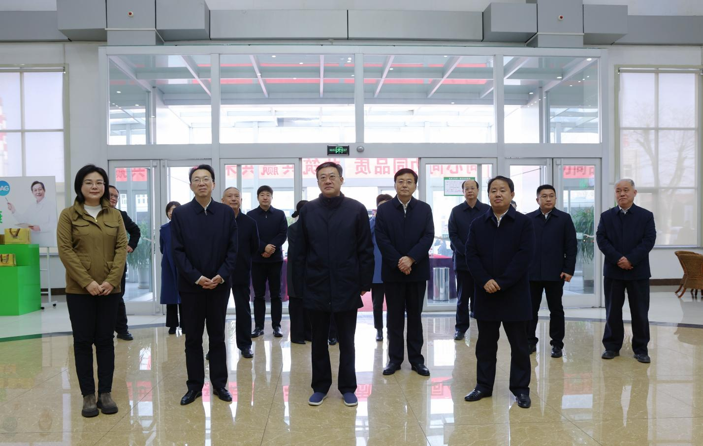 山東省委統(tǒng)戰(zhàn)部副部長、省工商聯(lián)黨組書記、常務副主席張鯤來山東三星集團調(diào)研